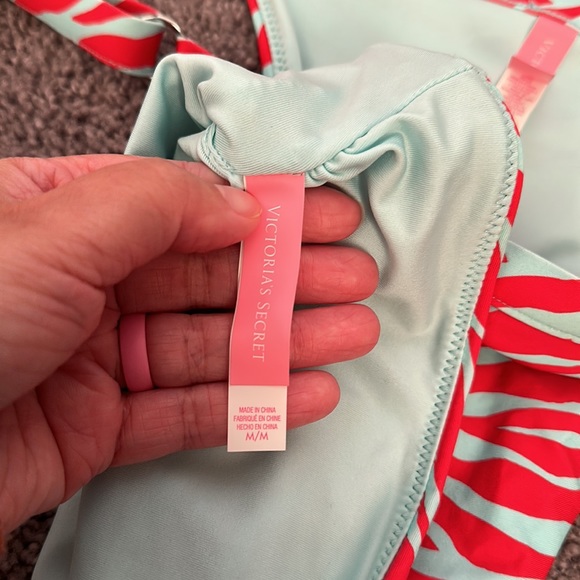 Victoria’s Secret bikini size M - Picture 3 of 9